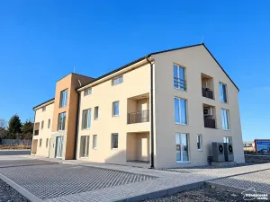Pronájem bytu 1+kk, Uhlířské Janovice, Hrnčířská, 35 m2