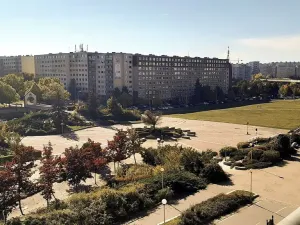Pronájem bytu 1+kk, Praha - Stodůlky, Sluneční náměstí, 44 m2