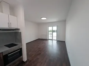 Pronájem bytu 2+kk, Olomouc, Voskovcova, 51 m2
