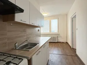Pronájem bytu 2+1, Chomutov, Dřínovská, 62 m2