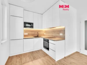 Pronájem bytu 2+kk, Chrudim - Chrudim IV, Luhanova, 50 m2