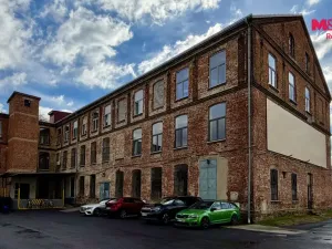 Pronájem kanceláře, Krnov, Čsl. armády, 520 m2