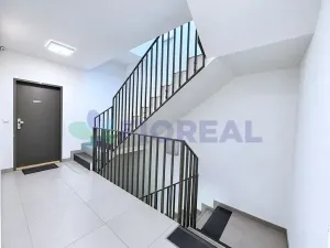 Prodej bytu 1+kk, Praha - Michle, U michelského mlýna, 32 m2