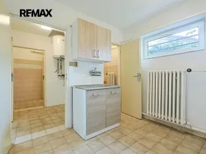 Pronájem obchodního prostoru, Plzeň, Na Roudné, 150 m2