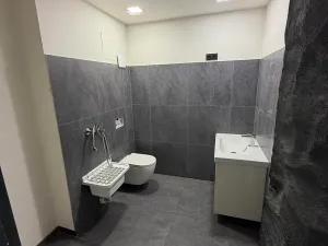 Pronájem obchodního prostoru, Praha - Nové Město, Revoluční, 30 m2