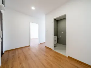 Prodej bytu 2+1, Roztoky, 52 m2