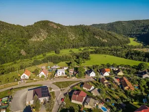 Prodej bytu 2+1, Roztoky, 52 m2