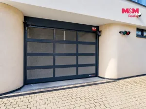 Pronájem garážového stání, Plzeň - Jižní Předměstí, U Tržiště, 12 m2