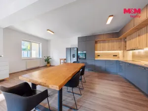 Prodej bytu 4+kk, Karlovy Vary - Doubí, Spálená, 107 m2