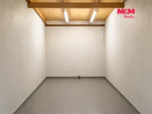Prodej garáže, Chrudim - Medlešice, 25 m2