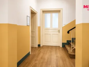 Pronájem kanceláře, Třinec - Staré Město, 1. máje, 99 m2