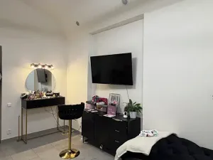 Pronájem obchodního prostoru, Praha - Žižkov, Ježkova, 64 m2