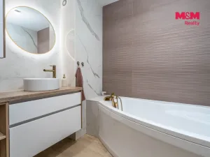Prodej bytu 3+kk, Hradec Králové - Nový Hradec Králové, třída Edvarda Beneše, 81 m2