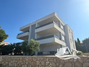 Prodej bytu 3+kk, Novalja, Chorvatsko, 82 m2