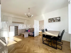 Pronájem bytu 3+1, Praha - Vinohrady, Pod Rapidem, 57 m2
