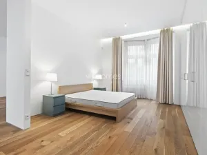 Pronájem bytu 3+kk, Praha - Vinohrady, Laubova, 114 m2