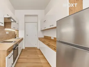 Pronájem bytu 2+kk, Praha - Vysočany, Kolmá, 34 m2