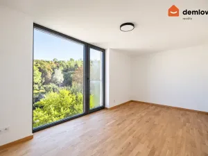 Pronájem bytu 2+kk, Ostrava, Na Burni, 61 m2