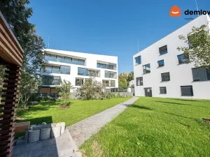 Pronájem bytu 2+kk, Ostrava, Na Burni, 61 m2