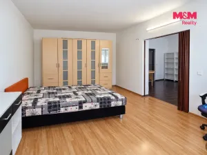 Prodej bytu 3+1, Rotava, Sídliště, 72 m2