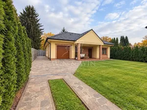 Prodej rodinného domu, Praha - Hostavice, Staňkovská, 167 m2