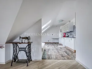 Prodej vícegeneračního domu, Předenice, 482 m2