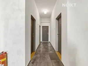 Prodej bytu 2+kk, Praha - Libeň, V zahradách, 39 m2