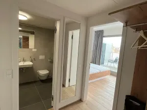 Pronájem bytu 2+kk, Praha - Karlín, Křižíkova, 48 m2