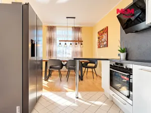 Prodej bytu 3+kk, Praha - Vinohrady, U Zvonařky, 100 m2