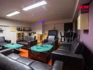 Pronájem obchodního prostoru, Pardubice - Bílé Předměstí, Dašická, 1230 m2