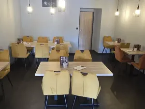 Pronájem kanceláře, Česká Lípa, Erbenova, 60 m2