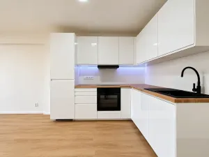 Prodej bytu 3+kk, Mladá Boleslav, U stadionu, 64 m2