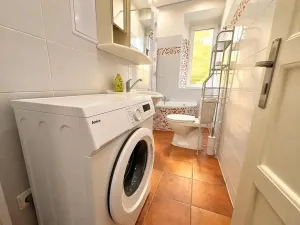 Pronájem bytu 1+kk, Praha - Břevnov, Junácká, 36 m2