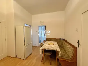 Pronájem bytu 2+1, Praha - Vršovice, Smolenská, 52 m2