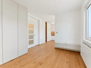 Pronájem bytu 1+kk, Praha - Břevnov, Pod Drinopolem, 41 m2