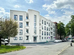 Pronájem bytu 2+kk, Kolín, Zengrova, 48 m2