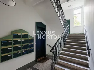 Pronájem bytu 3+1, Praha - Hradčany, Na valech, 120 m2