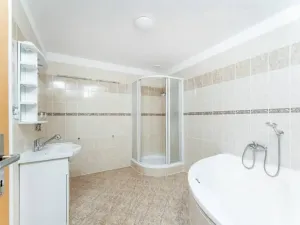 Prodej bytu 2+1, Vrchlabí, Krkonošská, 95 m2