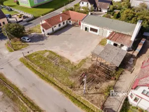 Prodej kanceláře, Okna, 475 m2