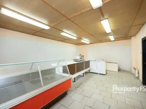 Prodej kanceláře, Okna, 475 m2