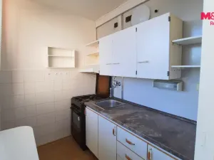 Pronájem bytu 1+kk, Rakovník - Rakovník II, Pod Nemocnicí, 27 m2
