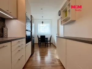 Pronájem bytu 1+1, Praha - Řepy, Makovského, 53 m2