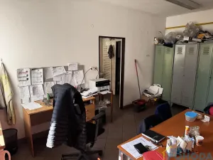 Pronájem výrobních prostor, Radhošť, 450 m2