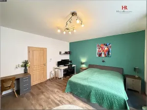 Prodej bytu 3+1, Čerčany, Komenského, 80 m2
