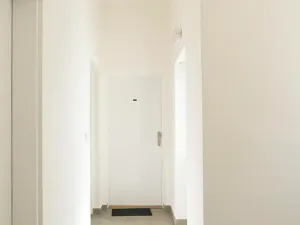Pronájem bytu 1+kk, Praha - Žižkov, Štítného, 36 m2