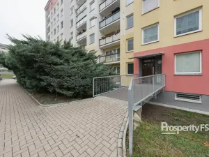Prodej bytu 4+1, Ústí nad Labem - Všebořice, Spartakiádní, 84 m2