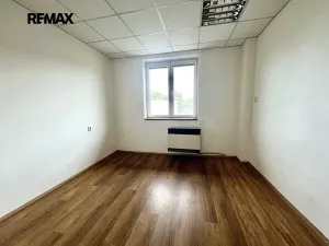Pronájem výrobních prostor, Kyjov, 368 m2