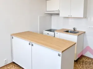 Pronájem bytu 1+1, Neratovice, Na Výsluní, 39 m2