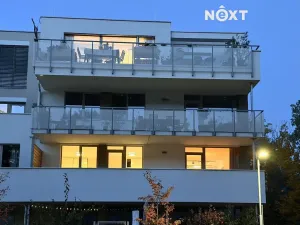 Prodej bytu 3+kk, Hluboká nad Vltavou, U Parku, 74 m2