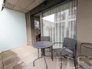 Pronájem bytu 1+kk, Praha - Karlín, Sokolovská, 31 m2